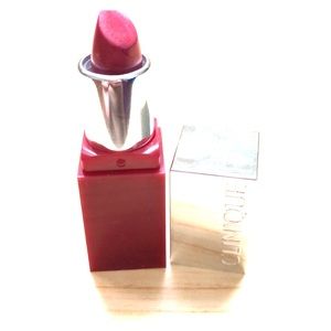 💄 New Clinique Pop Lipstick ❣️ B2GO free❣️